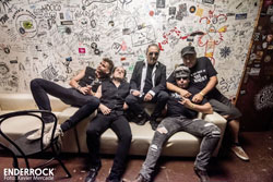 Concert de La Banda Trapera del Rio i Ratpenat a la sala Salamandra de L'Hospitalet de Llobregat <p>La Bandra Trapera del Rio<br></p>